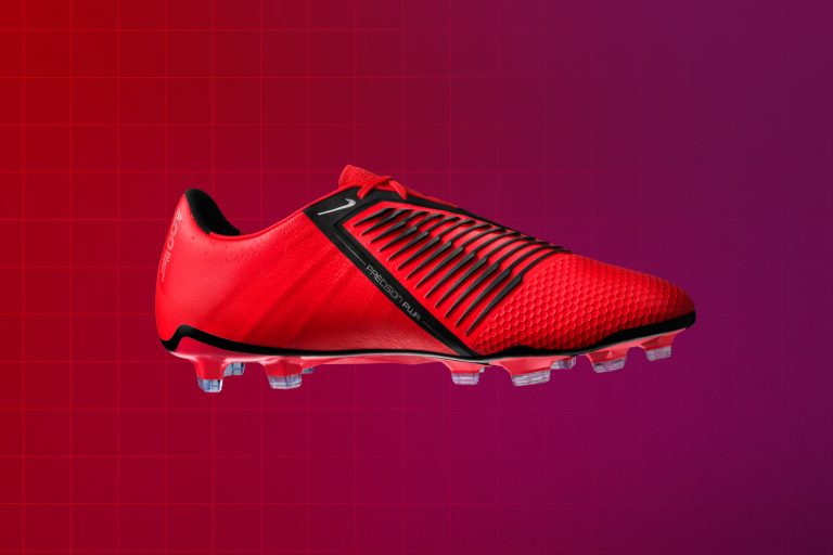 Nike Phantom Venom Pro: the perfect boots for forwards
